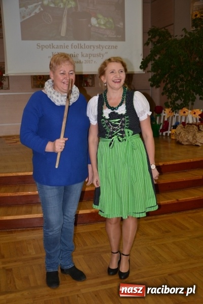 Zdjęcie w galerii na portalu naszraciborz.pl: Kapusta jest dobra na wszystko. Kiszynie kapusty w Tworkowie wiadomości z regionu