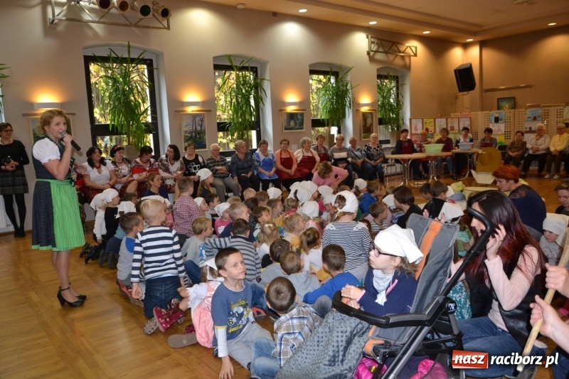Zdjęcie w galerii na portalu naszraciborz.pl: Kapusta jest dobra na wszystko. Kiszynie kapusty w Tworkowie wiadomości z regionu