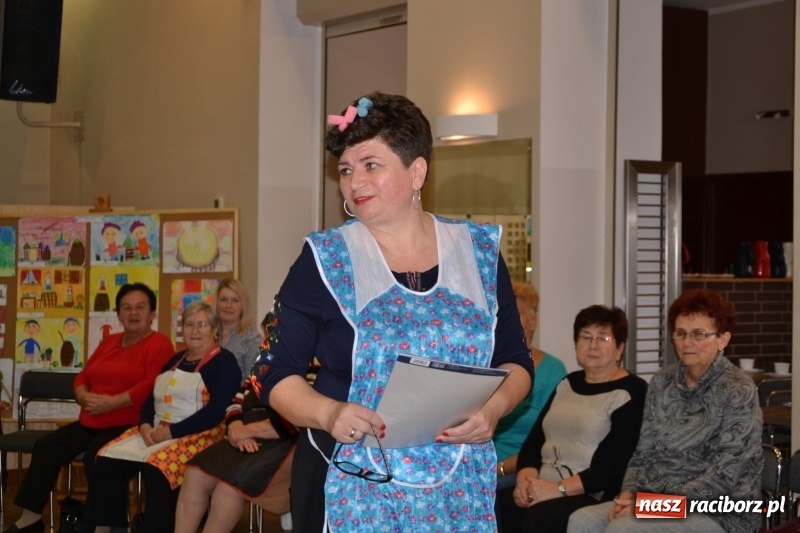 Zdjęcie w galerii na portalu naszraciborz.pl: Kapusta jest dobra na wszystko. Kiszynie kapusty w Tworkowie wiadomości z regionu