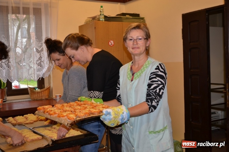 Zdjęcie w galerii na portalu naszraciborz.pl: Kapusta jest dobra na wszystko. Kiszynie kapusty w Tworkowie wiadomości z regionu