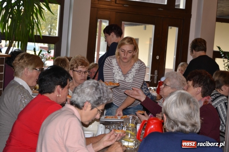 Zdjęcie w galerii na portalu naszraciborz.pl: Kapusta jest dobra na wszystko. Kiszynie kapusty w Tworkowie wiadomości z regionu