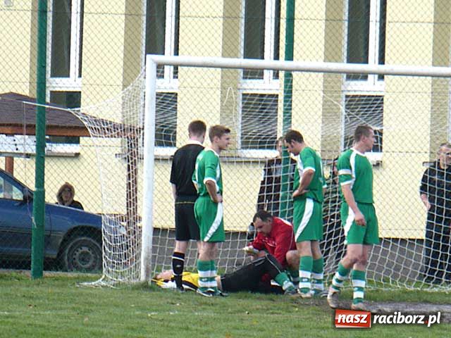 Zdjęcie w galerii na portalu naszraciborz.pl: Klasa B: Wicher z Płoni zmiótł Babice wiadomości z regionu