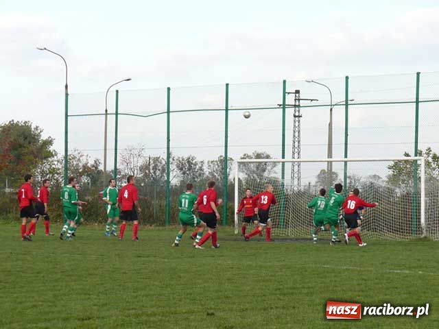Zdjęcie w galerii na portalu naszraciborz.pl: Klasa B: Wicher z Płoni zmiótł Babice wiadomości z regionu
