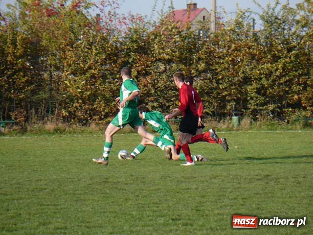 Zdjęcie w galerii na portalu naszraciborz.pl: Klasa B: Wicher z Płoni zmiótł Babice wiadomości z regionu