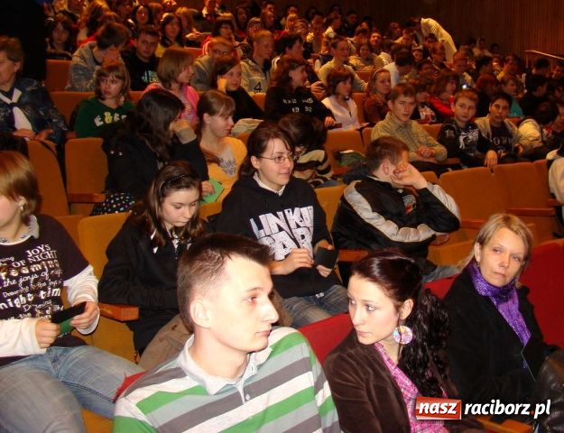 Zdjęcie w galerii na portalu naszraciborz.pl: Debata w Kuźni: płeć nie ma znaczenia wiadomości z regionu