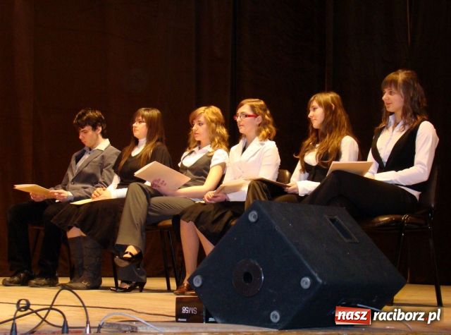 Zdjęcie w galerii na portalu naszraciborz.pl: Debata w Kuźni: płeć nie ma znaczenia wiadomości z regionu