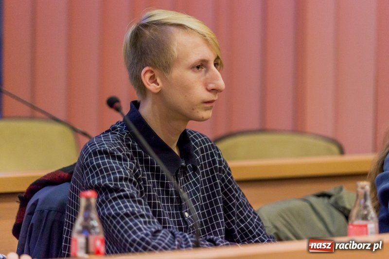 Zdjęcie w galerii na portalu naszraciborz.pl: Młodzieżowi radni chcą sprawdzić stan Raciborza oraz potrzeby jego młodych mieszkańców wiadomości z regionu