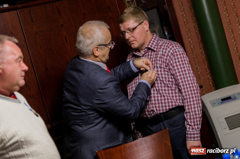 Zdjęcie w galerii na portalu naszraciborz.pl: W Magistracie uhonorowano zasłużonych dawców krwi. Rekordzista oddał 54 litry!  wiadomości z regionu