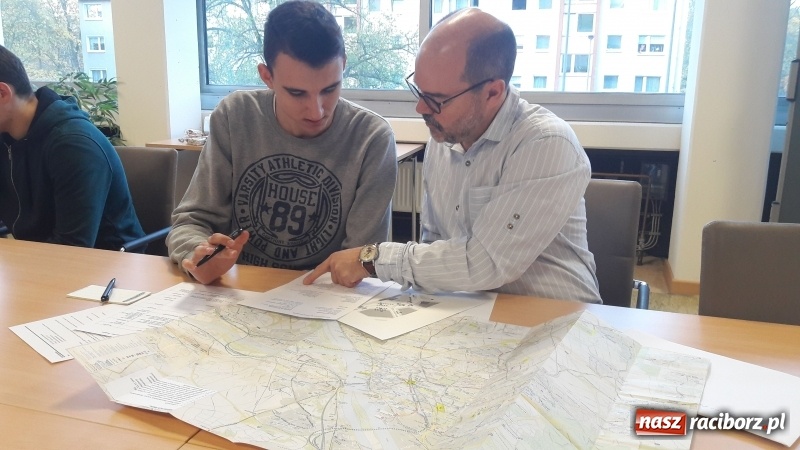 Zdjęcie w galerii na portalu naszraciborz.pl: Z Raciborza do Moguncji. Uczniowie Mechanika zdobywają cenne doświadczenie  wiadomości z regionu