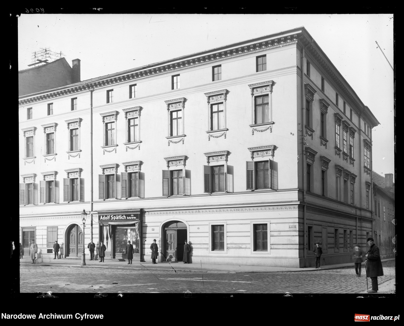 Zdjęcie w galerii na portalu naszraciborz.pl: To musisz zobaczyć! Kolekcja unikalnych starych raciborskich fotografii opublikowana przez Narodowe Archiwum Cyfrowe  wiadomości z regionu