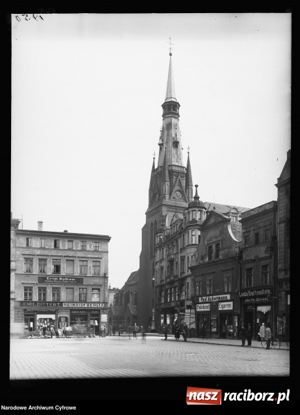 Zdjęcie w galerii na portalu naszraciborz.pl: To musisz zobaczyć! Kolekcja unikalnych starych raciborskich fotografii opublikowana przez Narodowe Archiwum Cyfrowe  wiadomości z regionu
