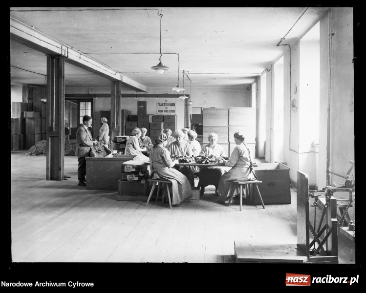 Zdjęcie w galerii na portalu naszraciborz.pl: To musisz zobaczyć! Kolekcja unikalnych starych raciborskich fotografii opublikowana przez Narodowe Archiwum Cyfrowe  wiadomości z regionu