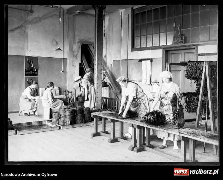 Zdjęcie w galerii na portalu naszraciborz.pl: To musisz zobaczyć! Kolekcja unikalnych starych raciborskich fotografii opublikowana przez Narodowe Archiwum Cyfrowe  wiadomości z regionu