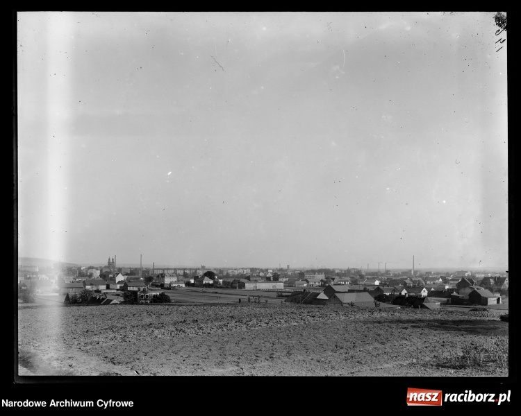 Zdjęcie w galerii na portalu naszraciborz.pl: To musisz zobaczyć! Kolekcja unikalnych starych raciborskich fotografii opublikowana przez Narodowe Archiwum Cyfrowe  wiadomości z regionu