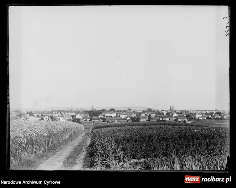Zdjęcie w galerii na portalu naszraciborz.pl: To musisz zobaczyć! Kolekcja unikalnych starych raciborskich fotografii opublikowana przez Narodowe Archiwum Cyfrowe  wiadomości z regionu
