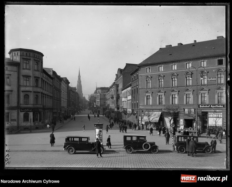 Zdjęcie w galerii na portalu naszraciborz.pl: To musisz zobaczyć! Kolekcja unikalnych starych raciborskich fotografii opublikowana przez Narodowe Archiwum Cyfrowe  wiadomości z regionu