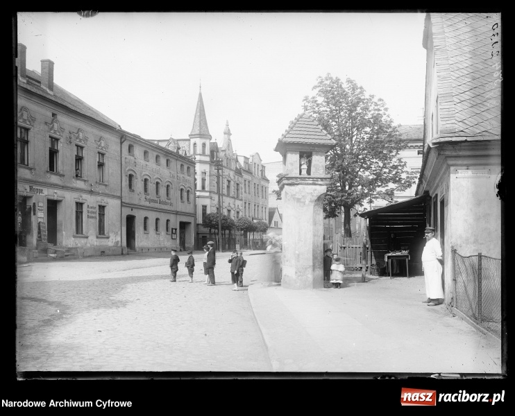 Zdjęcie w galerii na portalu naszraciborz.pl: To musisz zobaczyć! Kolekcja unikalnych starych raciborskich fotografii opublikowana przez Narodowe Archiwum Cyfrowe  wiadomości z regionu