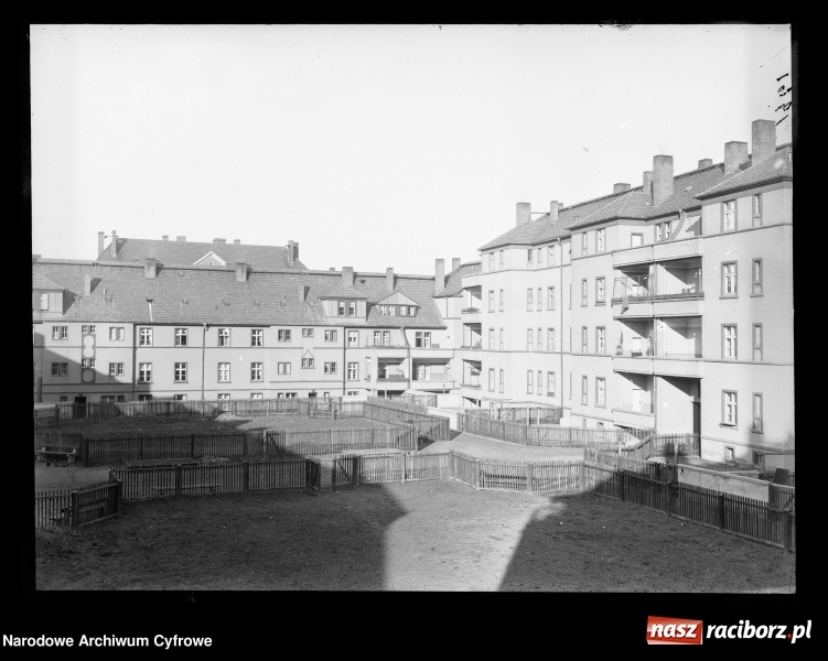 Zdjęcie w galerii na portalu naszraciborz.pl: To musisz zobaczyć! Kolekcja unikalnych starych raciborskich fotografii opublikowana przez Narodowe Archiwum Cyfrowe  wiadomości z regionu