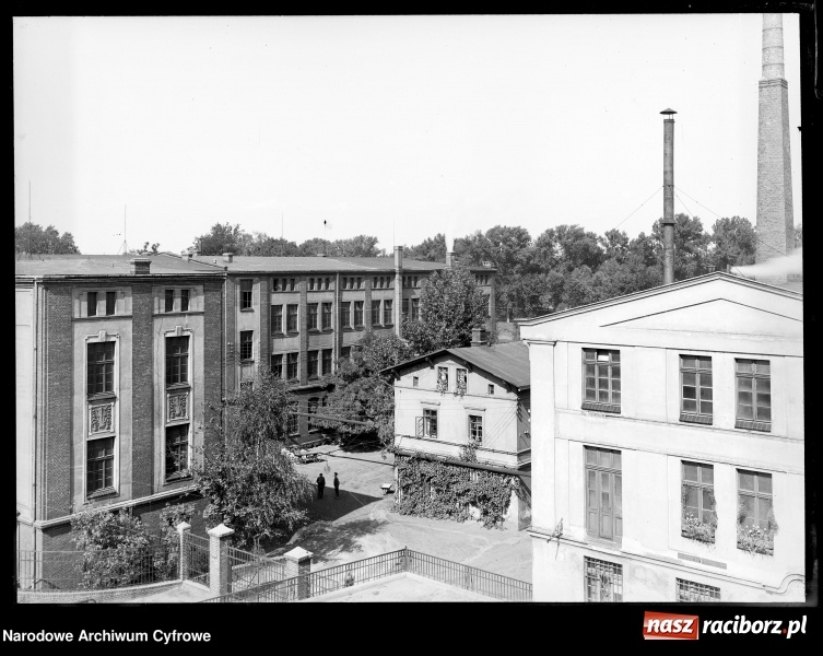 Zdjęcie w galerii na portalu naszraciborz.pl: To musisz zobaczyć! Kolekcja unikalnych starych raciborskich fotografii opublikowana przez Narodowe Archiwum Cyfrowe  wiadomości z regionu