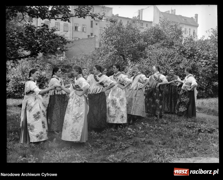 Zdjęcie w galerii na portalu naszraciborz.pl: To musisz zobaczyć! Kolekcja unikalnych starych raciborskich fotografii opublikowana przez Narodowe Archiwum Cyfrowe  wiadomości z regionu