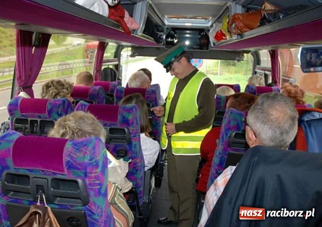 Zdjęcie w galerii na portalu naszraciborz.pl: Irańczyk bez paszportu i zatrzymanie nielegalnych papierosów wiadomości z regionu