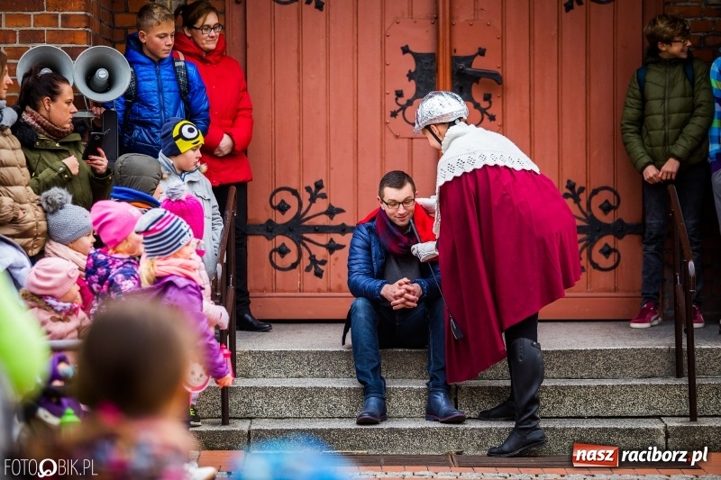 Zdjęcie w galerii na portalu naszraciborz.pl: Św. Marcin zawitał do Studziennej wiadomości z regionu