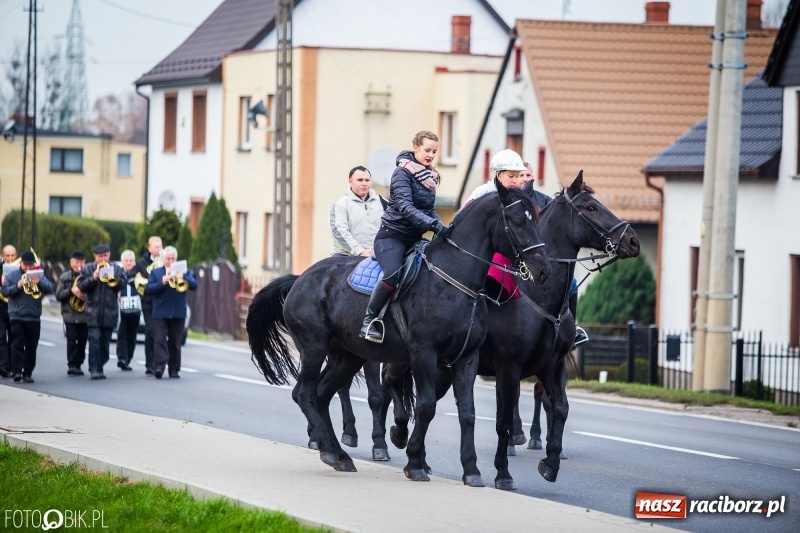 Zdjęcie w galerii na portalu naszraciborz.pl: Św. Marcin zawitał do Studziennej wiadomości z regionu