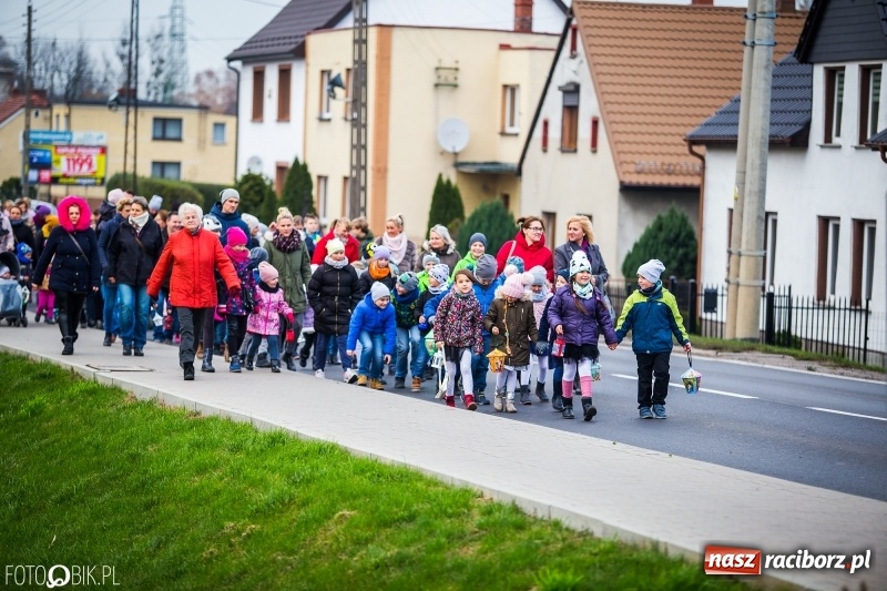Zdjęcie w galerii na portalu naszraciborz.pl: Św. Marcin zawitał do Studziennej wiadomości z regionu