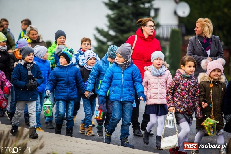 Zdjęcie w galerii na portalu naszraciborz.pl: Św. Marcin zawitał do Studziennej wiadomości z regionu