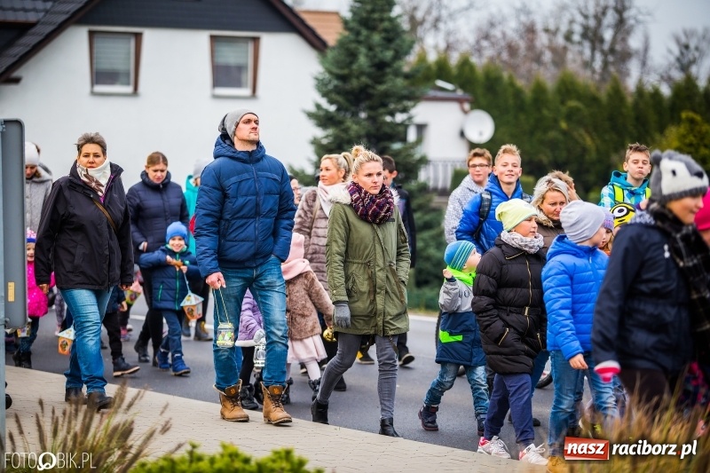 Zdjęcie w galerii na portalu naszraciborz.pl: Św. Marcin zawitał do Studziennej wiadomości z regionu