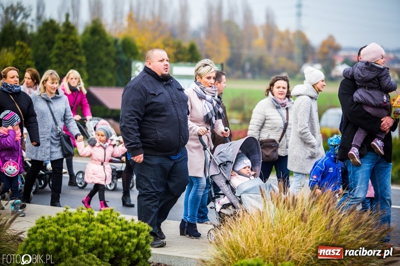 Zdjęcie w galerii na portalu naszraciborz.pl: Św. Marcin zawitał do Studziennej wiadomości z regionu