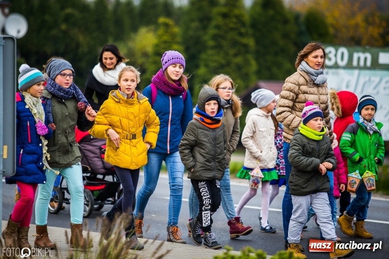 Zdjęcie w galerii na portalu naszraciborz.pl: Św. Marcin zawitał do Studziennej wiadomości z regionu