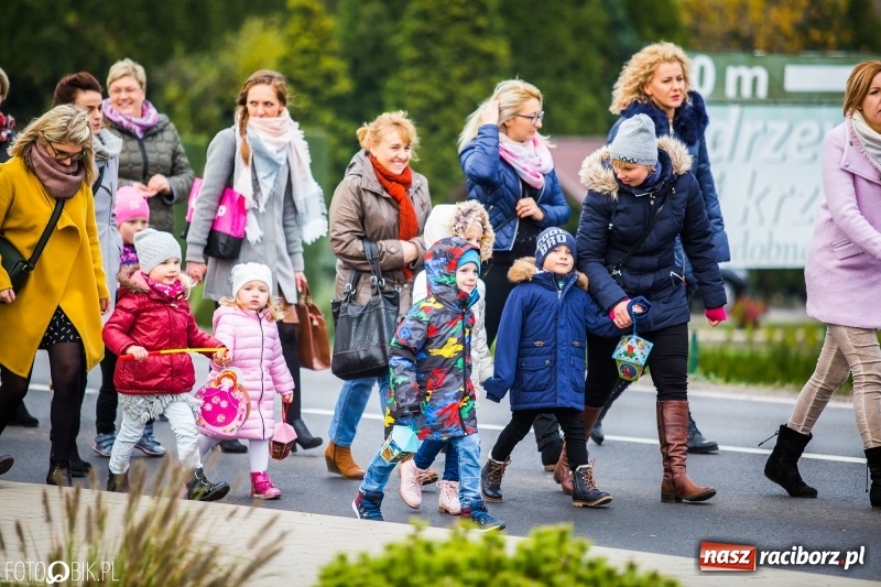 Zdjęcie w galerii na portalu naszraciborz.pl: Św. Marcin zawitał do Studziennej wiadomości z regionu