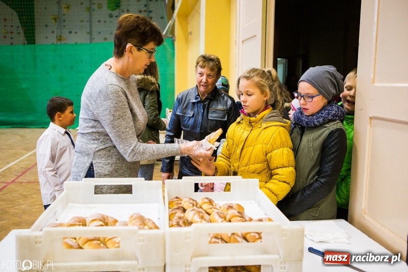 Zdjęcie w galerii na portalu naszraciborz.pl: Św. Marcin zawitał do Studziennej wiadomości z regionu