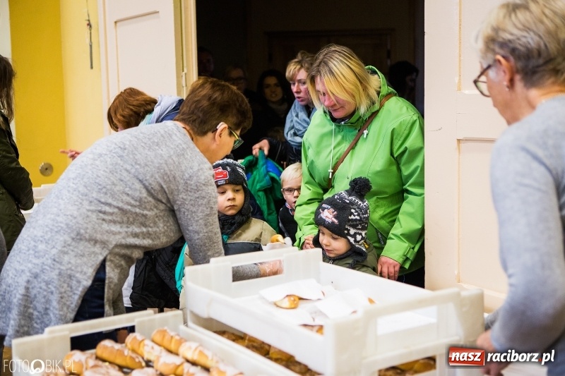 Zdjęcie w galerii na portalu naszraciborz.pl: Św. Marcin zawitał do Studziennej wiadomości z regionu