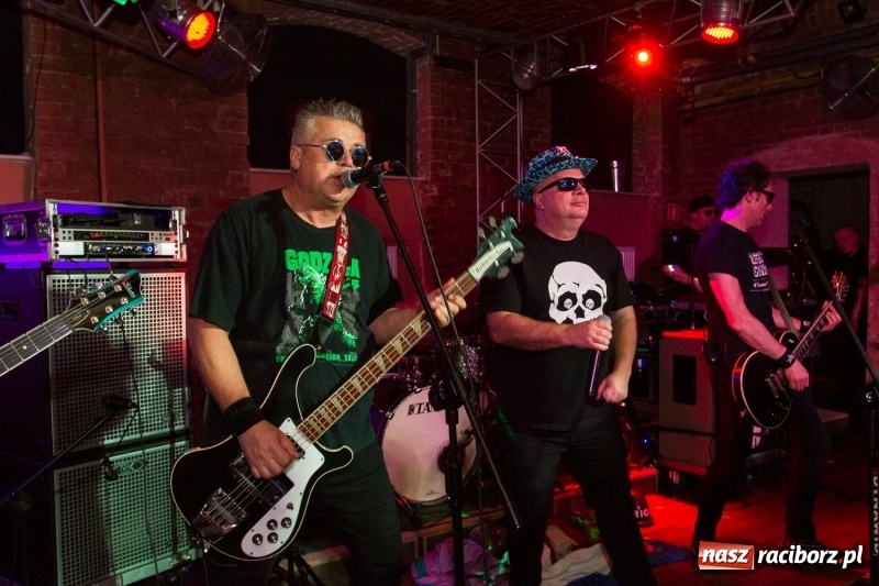 Zdjęcie w galerii na portalu naszraciborz.pl: BIG CYC zagrał w Raciborskiej Piwnicy wiadomości z regionu