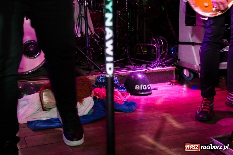 Zdjęcie w galerii na portalu naszraciborz.pl: BIG CYC zagrał w Raciborskiej Piwnicy wiadomości z regionu