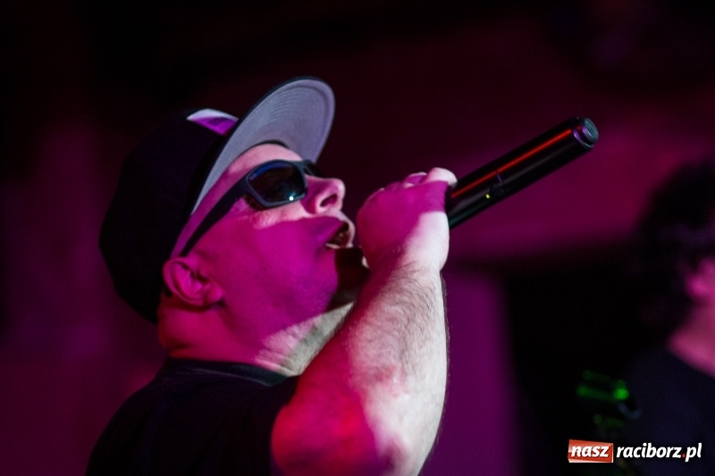 Zdjęcie w galerii na portalu naszraciborz.pl: BIG CYC zagrał w Raciborskiej Piwnicy wiadomości z regionu