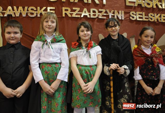 Zdjęcie w galerii na portalu naszraciborz.pl: Gwara laska rządzi w Krzanowicach wiadomości z regionu