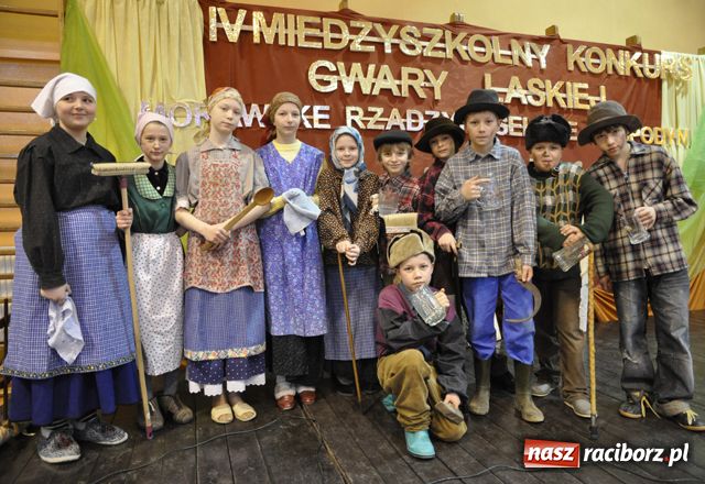 Zdjęcie w galerii na portalu naszraciborz.pl: Gwara laska rządzi w Krzanowicach wiadomości z regionu