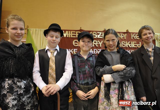 Zdjęcie w galerii na portalu naszraciborz.pl: Gwara laska rządzi w Krzanowicach wiadomości z regionu