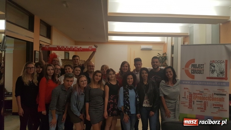 Zdjęcie w galerii na portalu naszraciborz.pl: Polskie aperitivo w Barcellonie Pozzo di Gotto na Sycylii  wiadomości z regionu