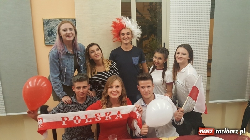 Zdjęcie w galerii na portalu naszraciborz.pl: Polskie aperitivo w Barcellonie Pozzo di Gotto na Sycylii  wiadomości z regionu