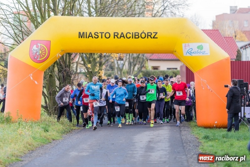 Zdjęcie w galerii na portalu naszraciborz.pl: Dubel projektu 4Biegi Racibórz w Święto Niepodległości wiadomości z regionu