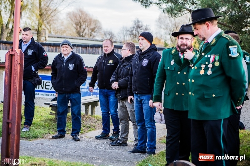 Zdjęcie w galerii na portalu naszraciborz.pl: 11 strzałów na 11 listopada - strzelecki turniej wiadomości z regionu