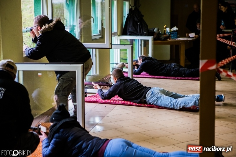 Zdjęcie w galerii na portalu naszraciborz.pl: 11 strzałów na 11 listopada - strzelecki turniej wiadomości z regionu