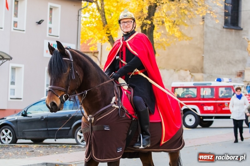 Zdjęcie w galerii na portalu naszraciborz.pl: Święty Marcin na koniu w Bieńkowicach wiadomości z regionu