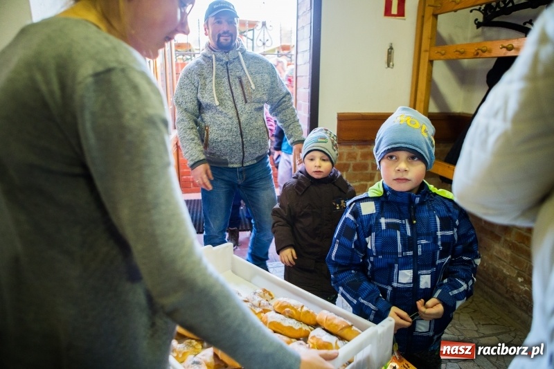Zdjęcie w galerii na portalu naszraciborz.pl: Święty Marcin na koniu w Bieńkowicach wiadomości z regionu
