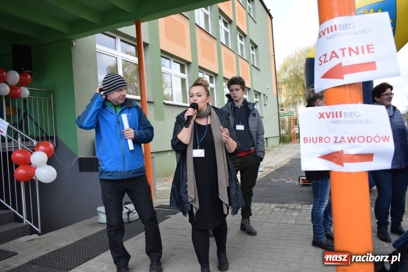 Zdjęcie w galerii na portalu naszraciborz.pl: Świąteczne bieganie w Kuźni, czyli Bieg Niepodległości wiadomości z regionu
