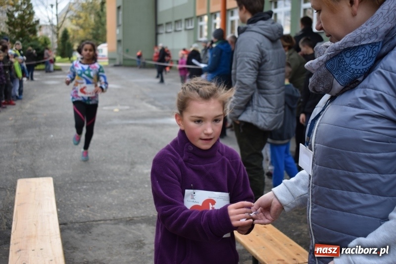 Zdjęcie w galerii na portalu naszraciborz.pl: Świąteczne bieganie w Kuźni, czyli Bieg Niepodległości wiadomości z regionu
